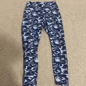 Blue camo fabletics